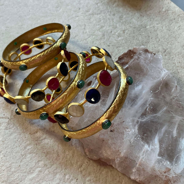 Aesha Bracelet With Emerald Gemstones