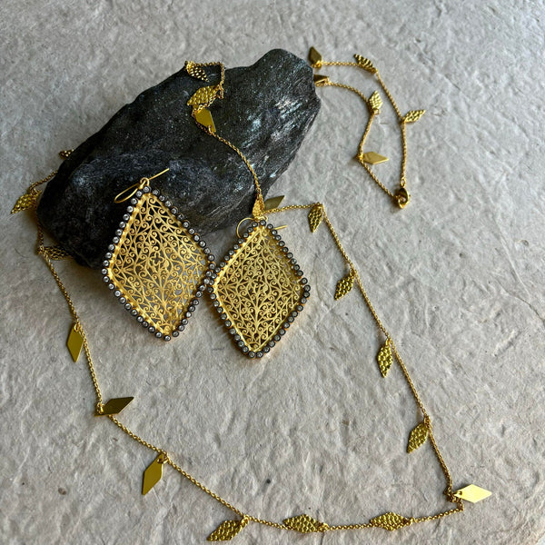 Genevieve Long Gold Necklace