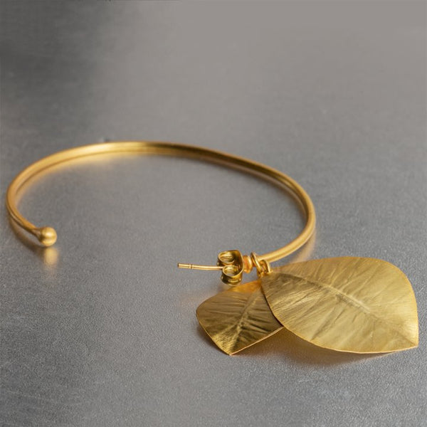 Petite, featherweight hoop earrings that you will forget that you had them on all day. A necessity for any lady who loves her jewelry, but would also appreciate the comfort level.