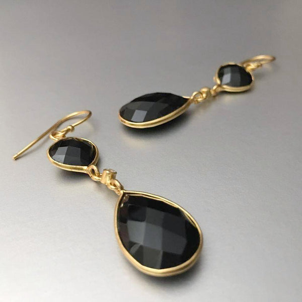  A sophisticated and refined pair of double black onyx earrings (small size) creates quite the stir one may expect. Versatile, comfortable yet glamorous to complete the look before stepping out.