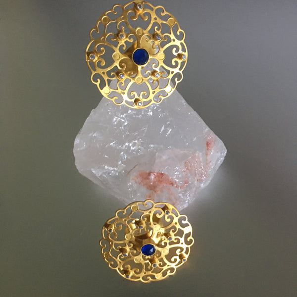 Exquisite! Divine! Goddess! Created by a goddess for all goddesses. A Goddess is a woman who is adored, especially for her beauty & we all are beautiful in our own respective ways. This artistic ring with lapis lazuli was designed for you, for your inner as well as your outer goddess appeal.