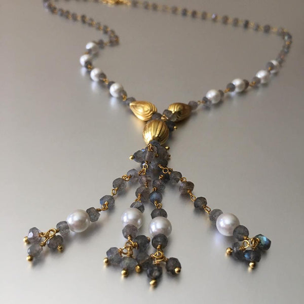 Agma Earrings With Labradorite