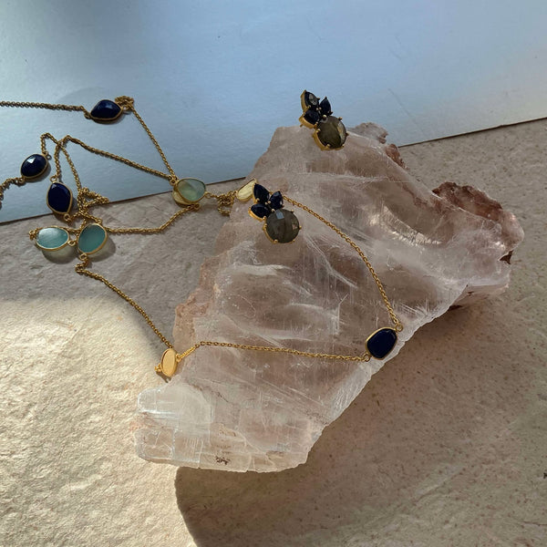 Maia Necklace With Lapis Lazuli/Chalcedony