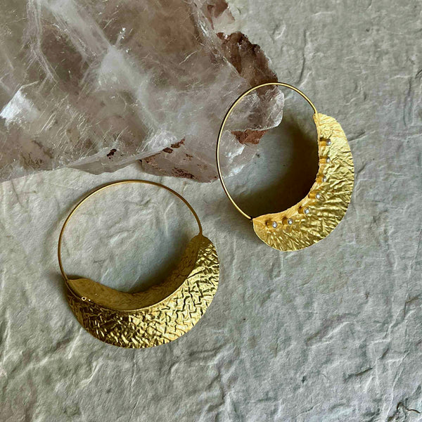 Amara Hand Hammered No Weight Gold Hoops