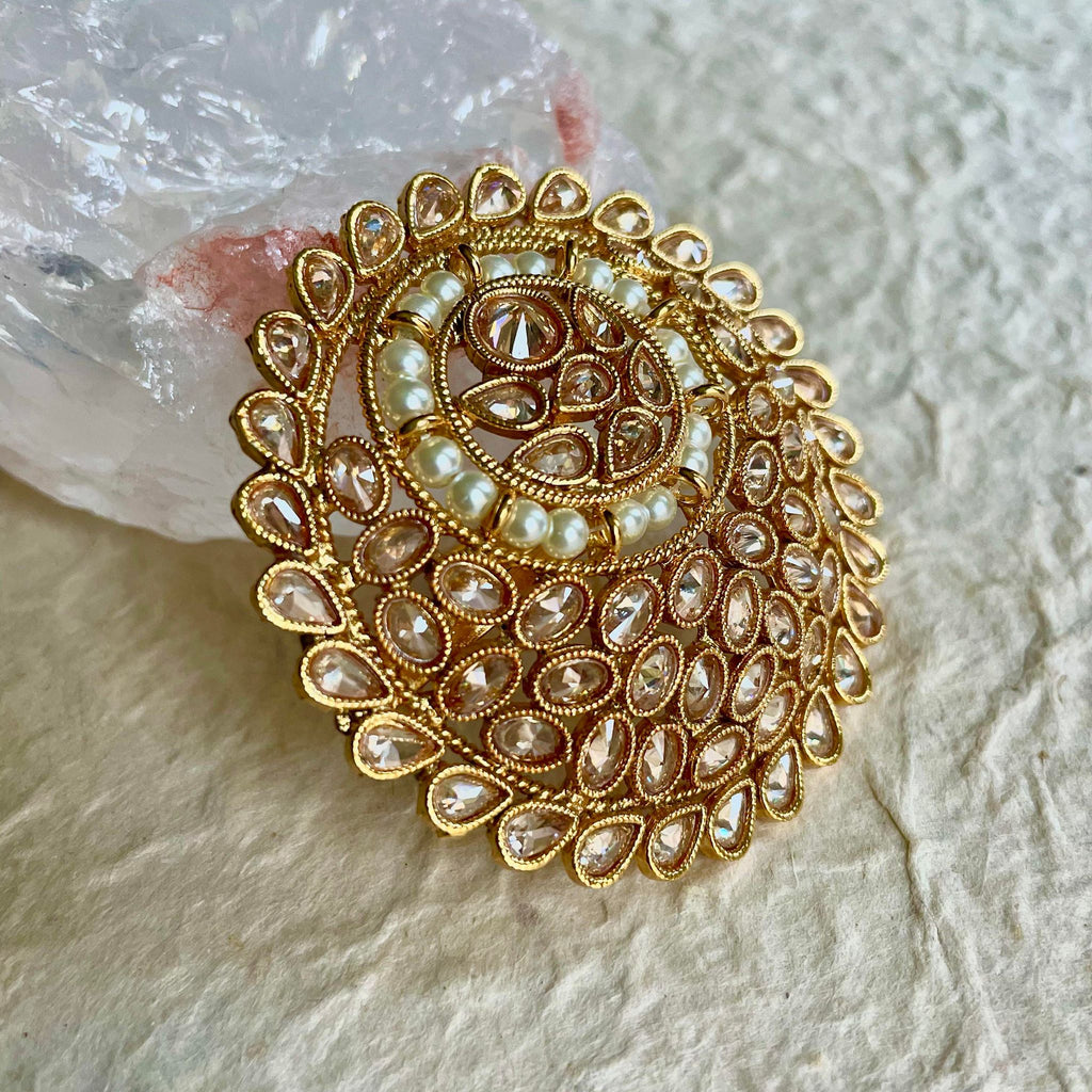 Rhea Ring With Pearls