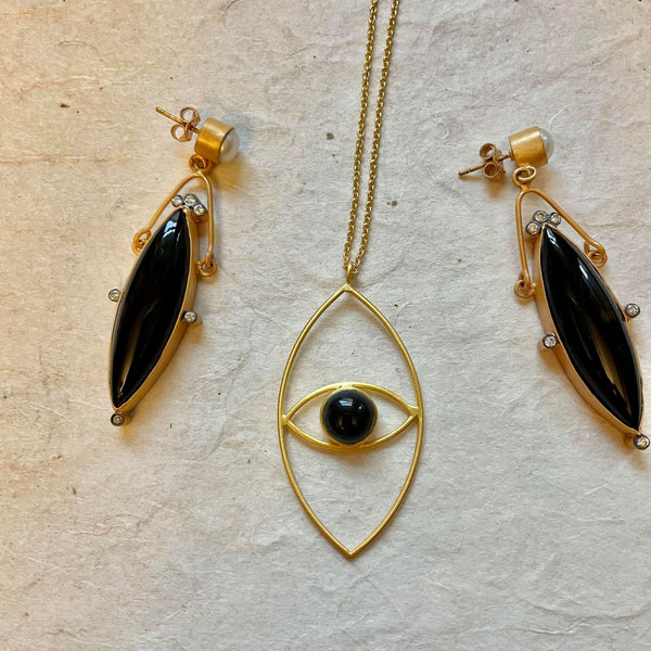 Adia Earrings With Black Onyx