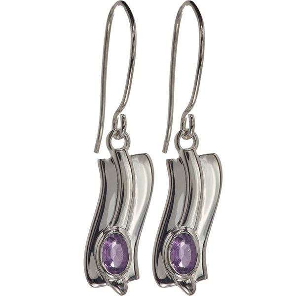 A delicate, sterling silver earrings with 6.4mm oval shaped amethyst is a delight to wear. Lightweight, comfortable and compatible to wear it with any attire. A splash of freshness with the purity of sterling silver.